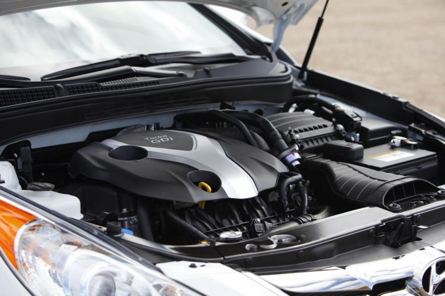  Hyundai Sonata 2.0T 2010 года  (фото 34 из 67)